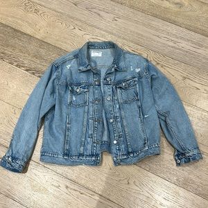 Old Navy Destroyed Denim Jacket Women Size XL Excellent Condition Light Wash